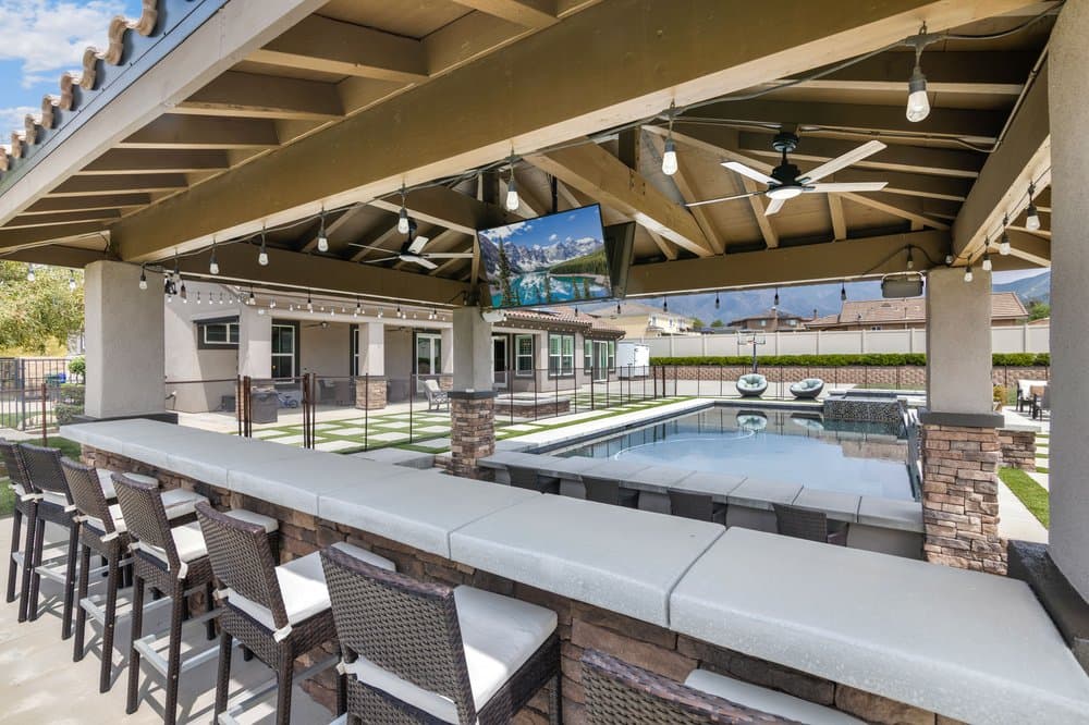 Covered patio ideas for Inland Empire homes
