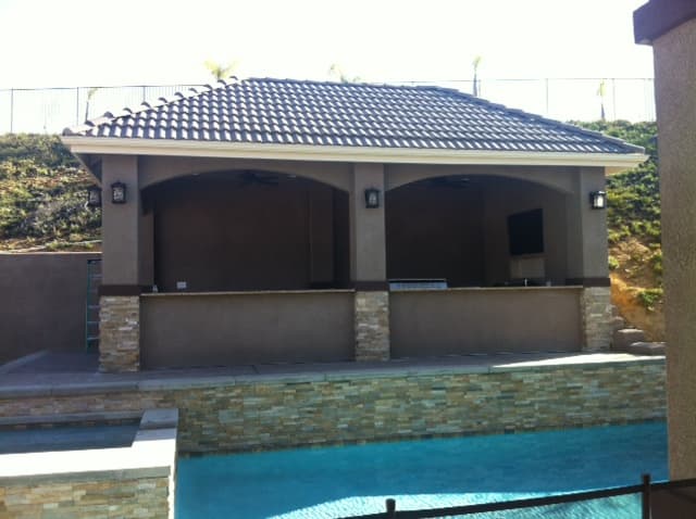 Outdoor Living & Patio Covers