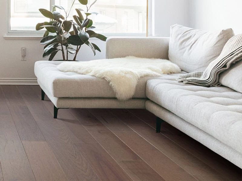 furniture on hardwood floor - Flooring Store in Oakville